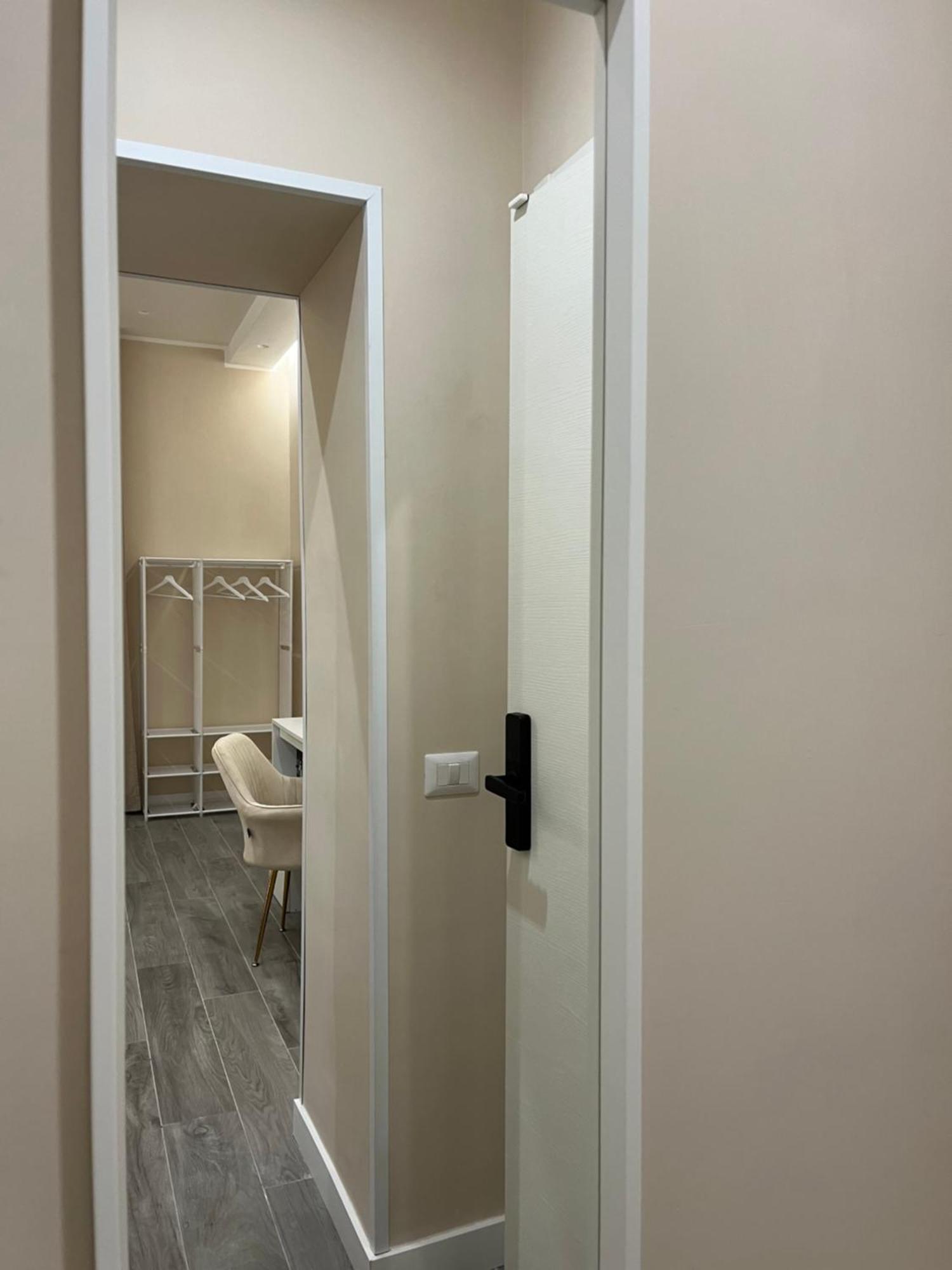 Cloes Rooms Napoli Exterior photo